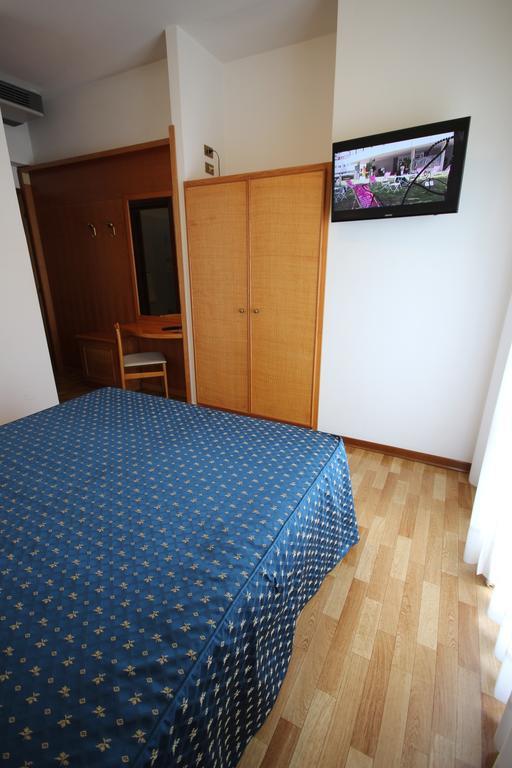 Hotel Roma Τζεσόλο Λίντο Δωμάτιο φωτογραφία